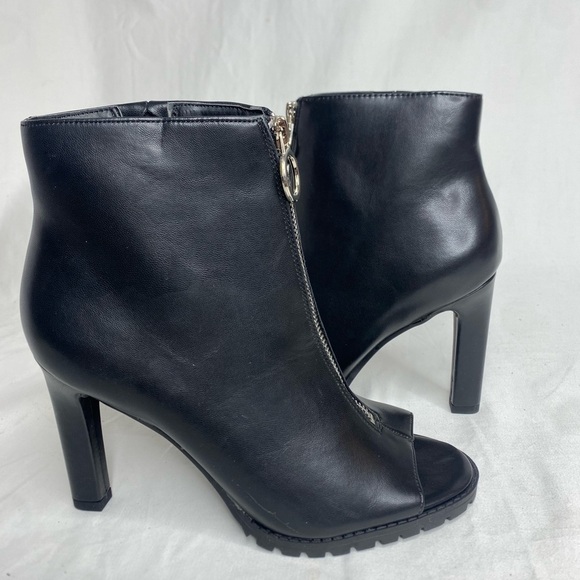 Bar III Dillan P Womens Faux Leather Ankle Booties Black Size 7.5M New - Picture 10 of 13